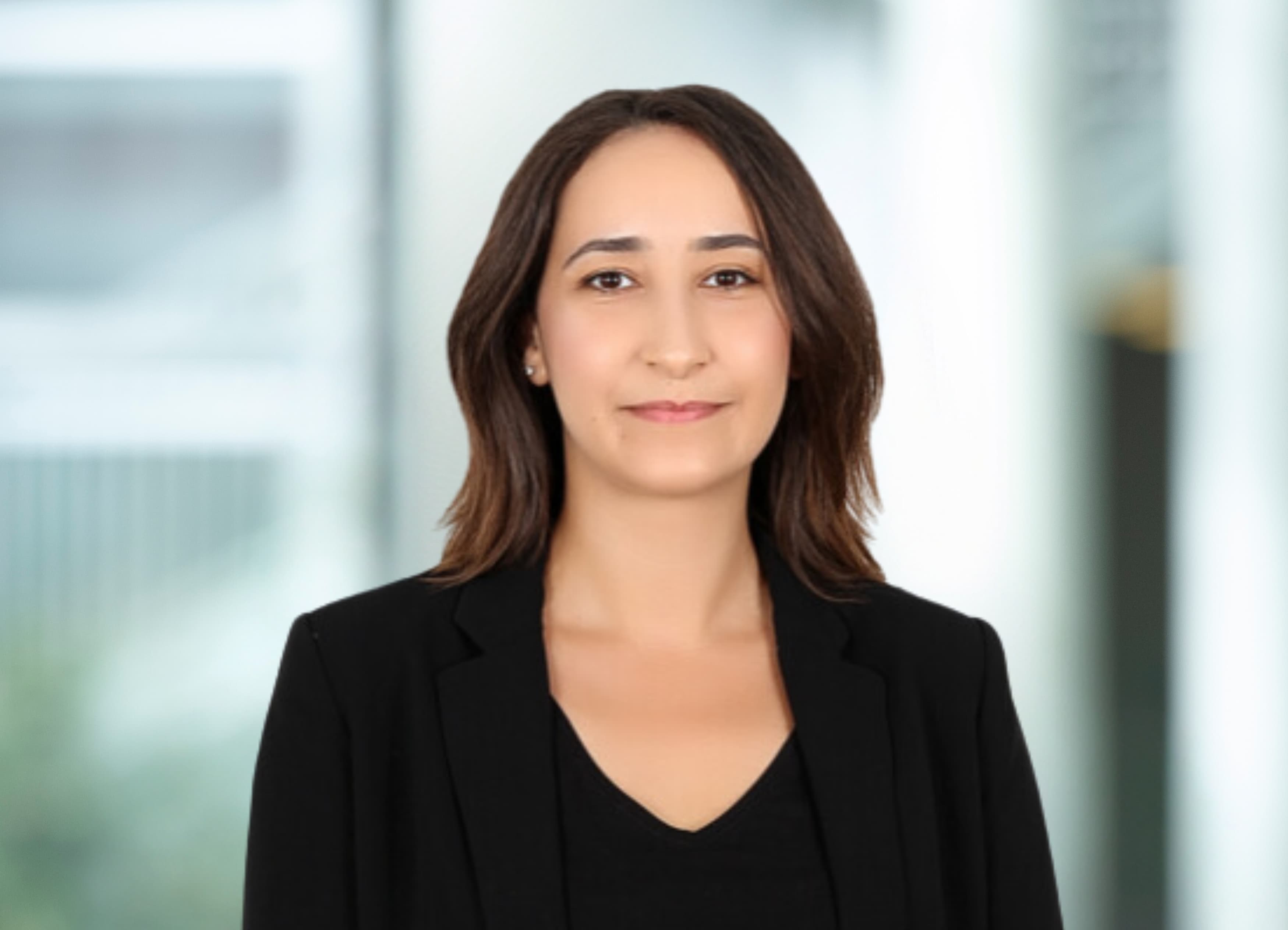 Dr Sara El Mekkaoui