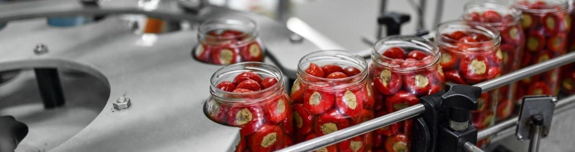 Produksjon av fylt paprika