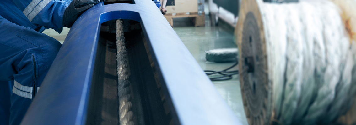 Fibre rope testing in lab