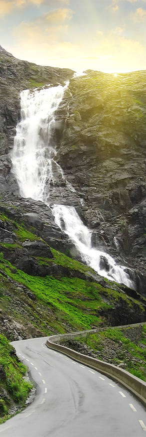 Norwegian road and mountains